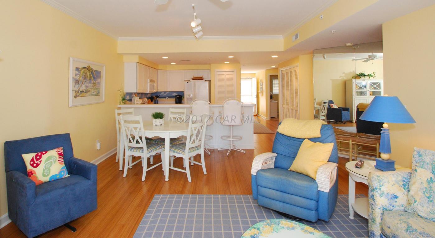 9 90th St, Ocean City, MD 21842