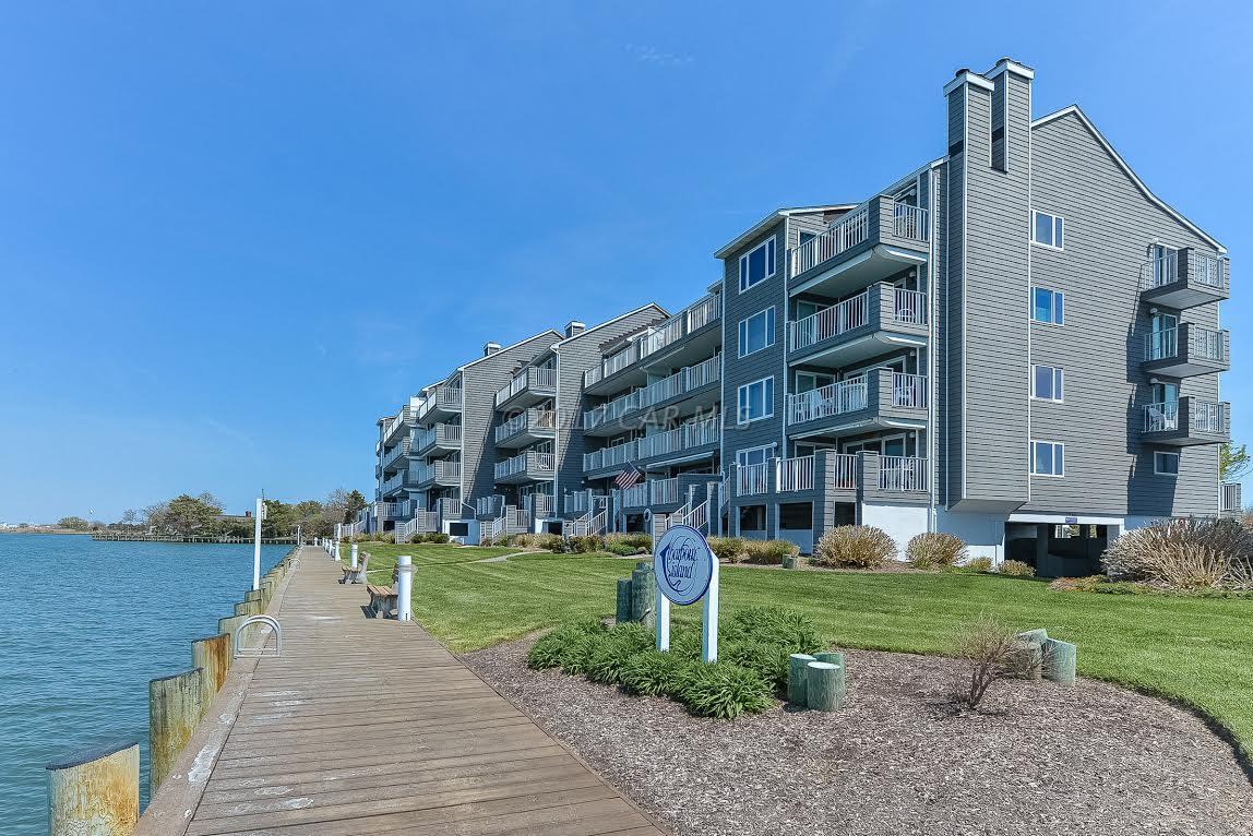 427 14th St, Ocean City, MD 21842