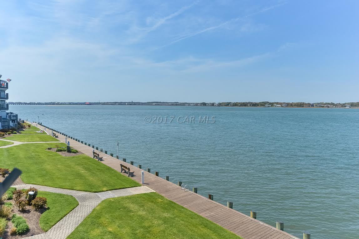 427 14th St, Ocean City, MD 21842