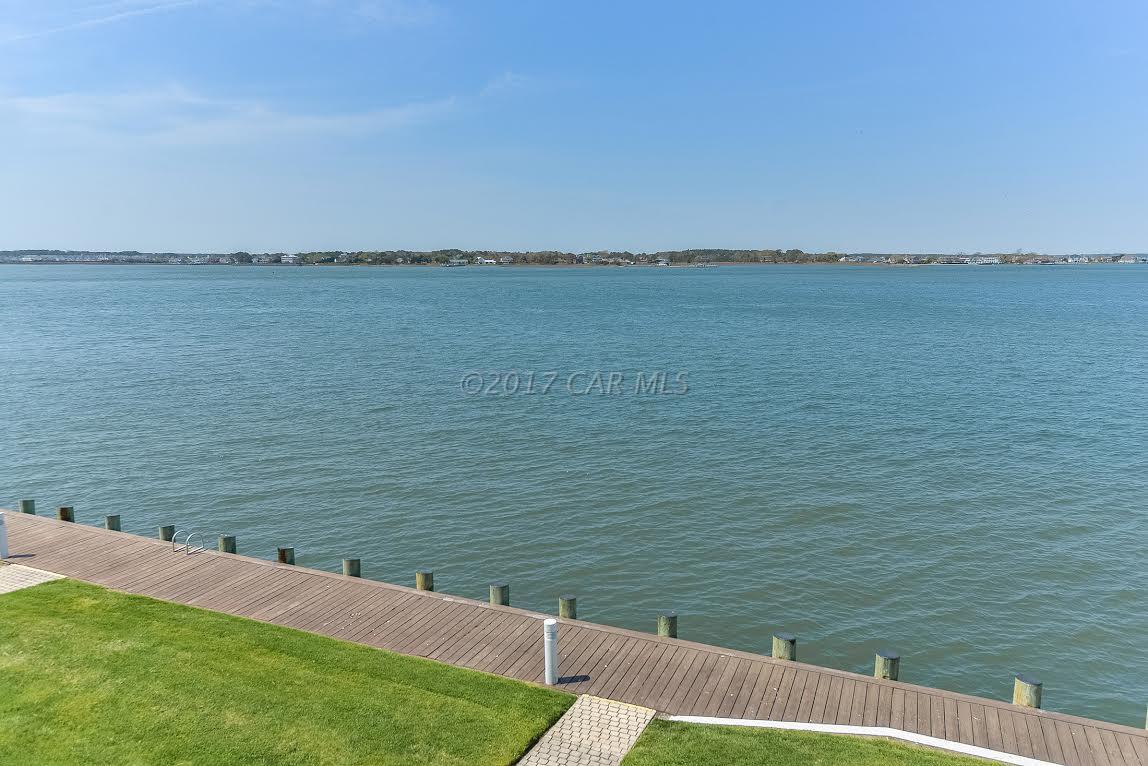 427 14th St, Ocean City, MD 21842