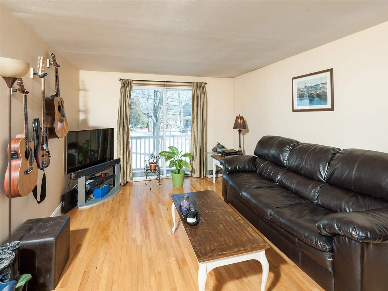 5 Carriage Hill Road, Eliot, ME 03903