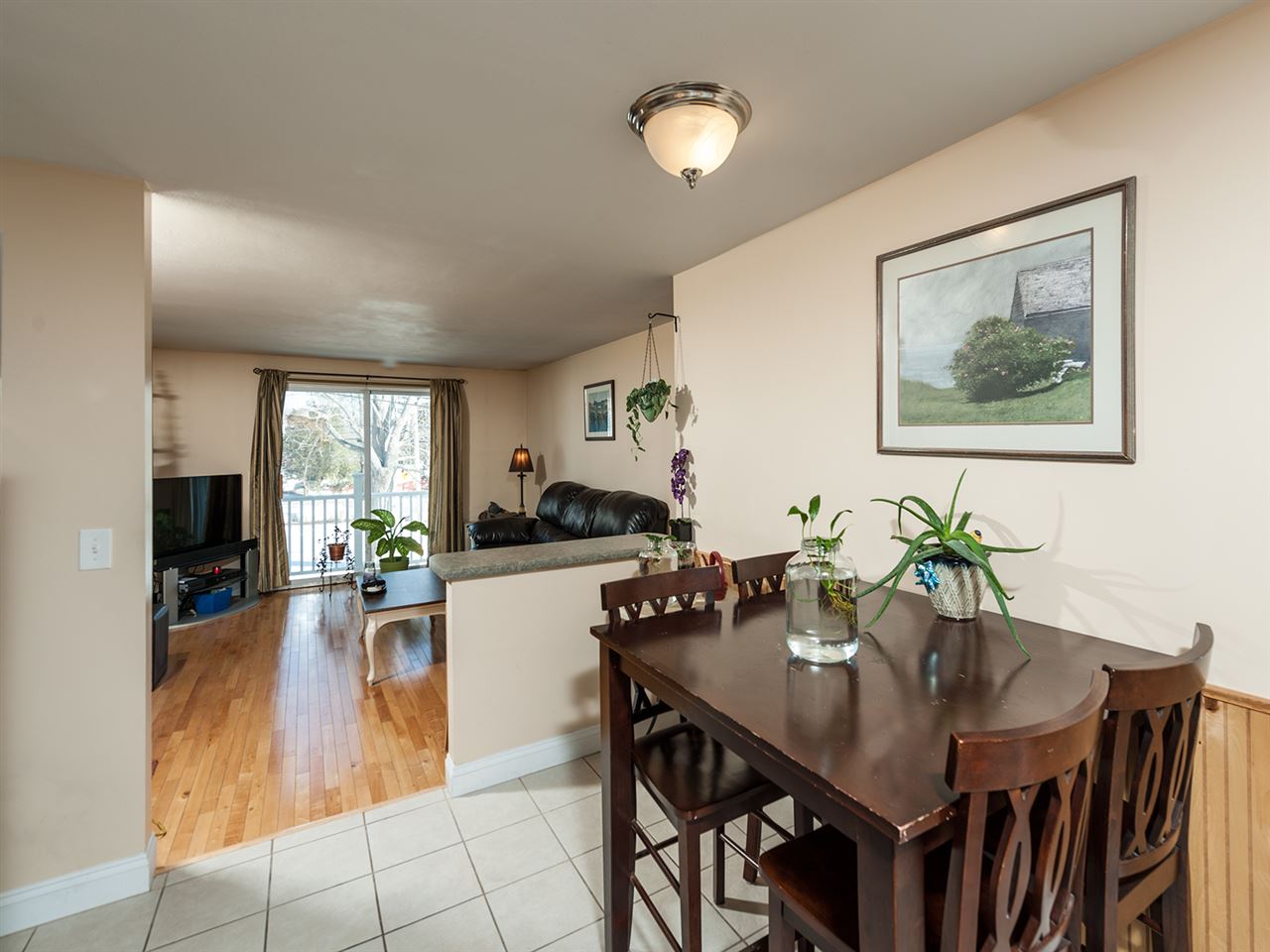 5 Carriage Hill Road, Eliot, ME 03903
