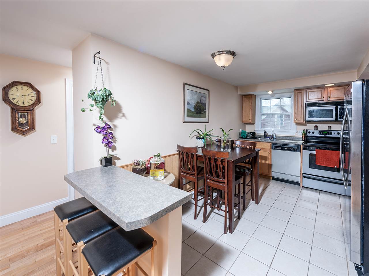 5 Carriage Hill Road, Eliot, ME 03903