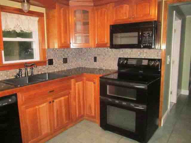 52 Pleasant StNorth Berwick, ME, 03906York County