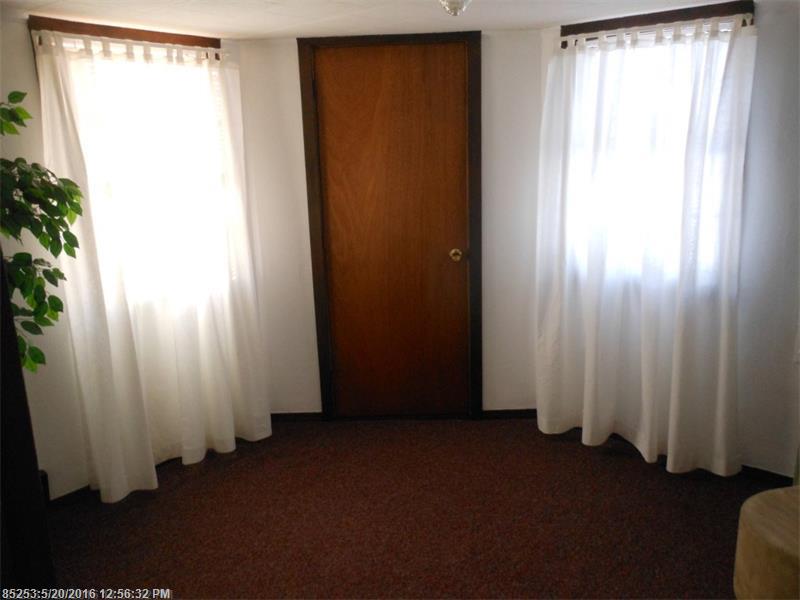 3 Old South RD, South Berwick, ME 03908