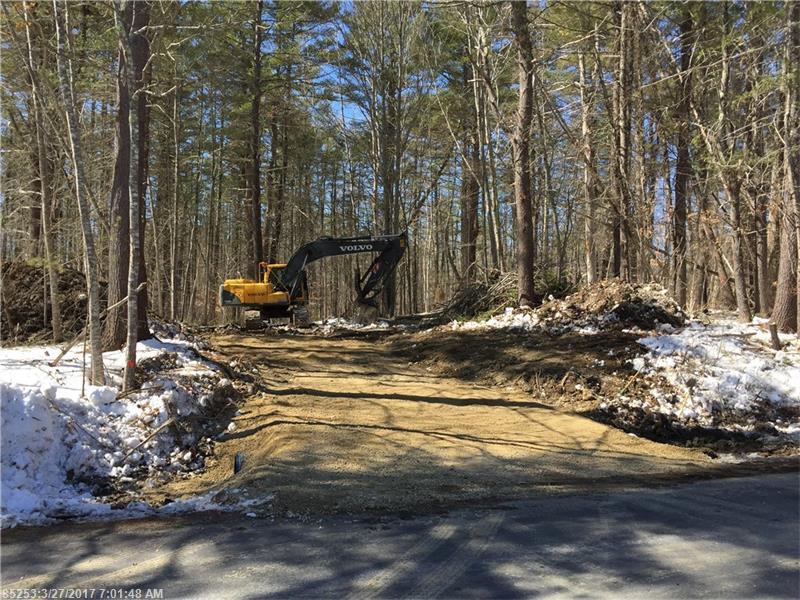 38 Mill LN, York, ME 03909