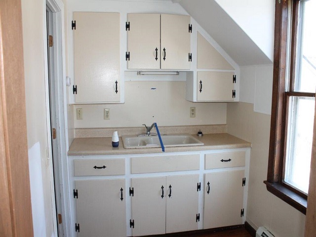 158 Hill StBiddeford, ME, 04005York County