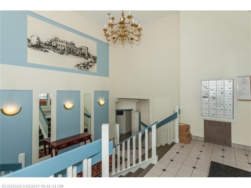 45 Western Ave 102, Biddeford, ME 04005