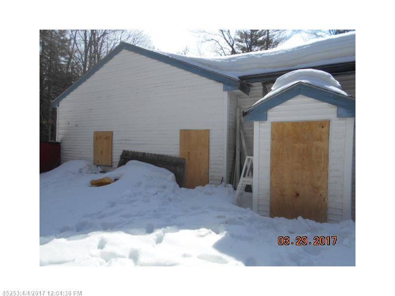 111 Point Sebago RD, Casco, ME 04015