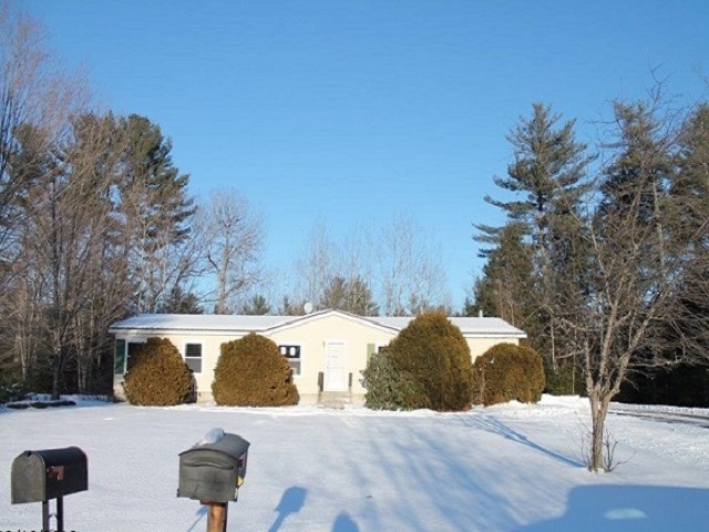 39 Circle DrCornish, ME, 04020York County