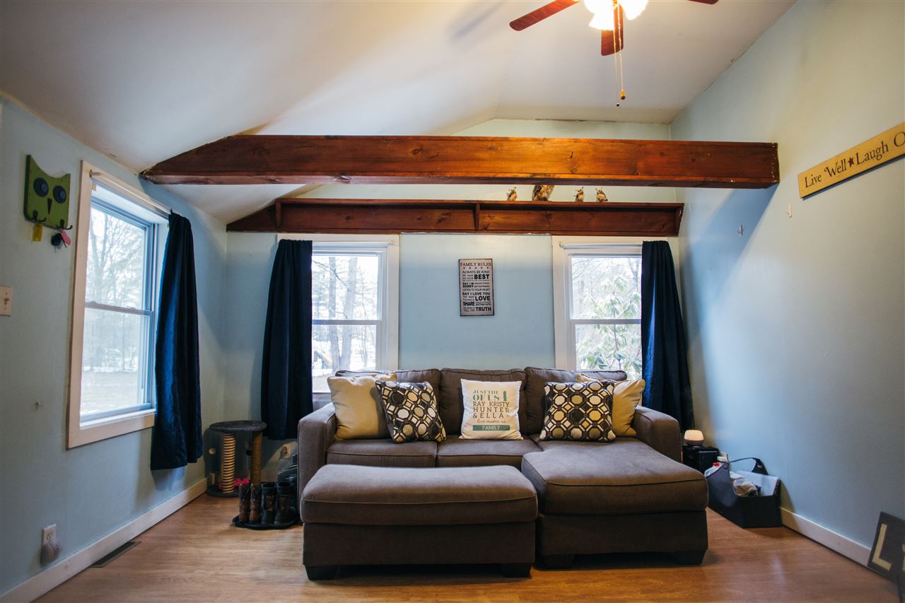 5 Tobacco Road, Lebanon, ME 04027