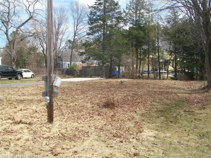 11 South ST, Freeport, ME 04032