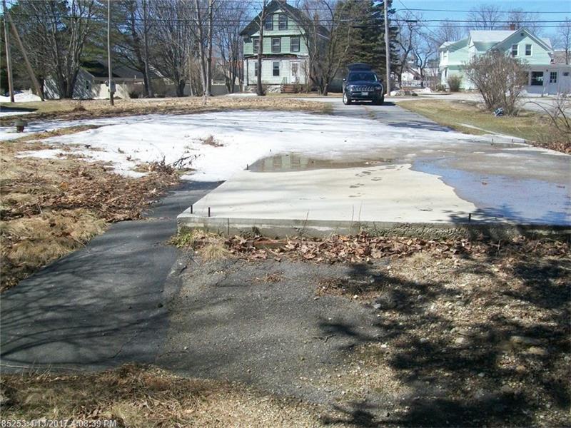 11 South ST, Freeport, ME 04032