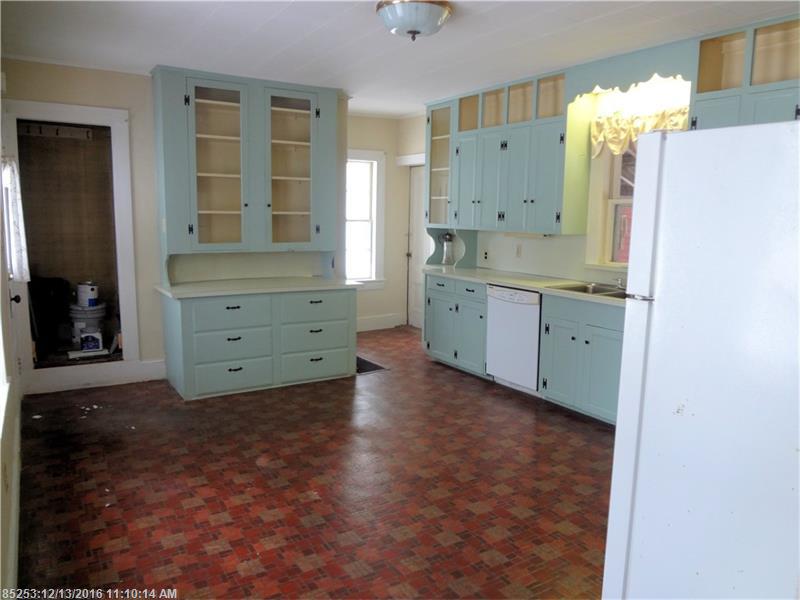 973 River RD, Hollis, ME 04042