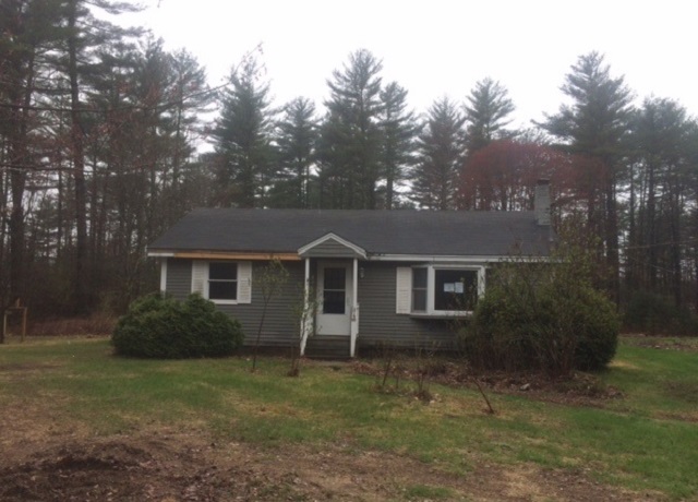 16 Loren LaneHollis Center, ME, 04042York County