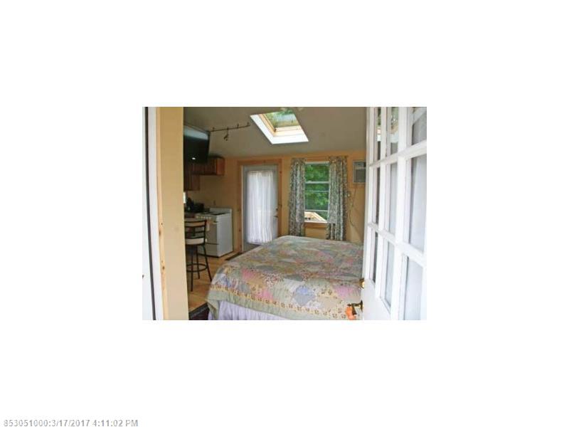20 Shorebreezes Ln 20, Kennebunk, ME 04043