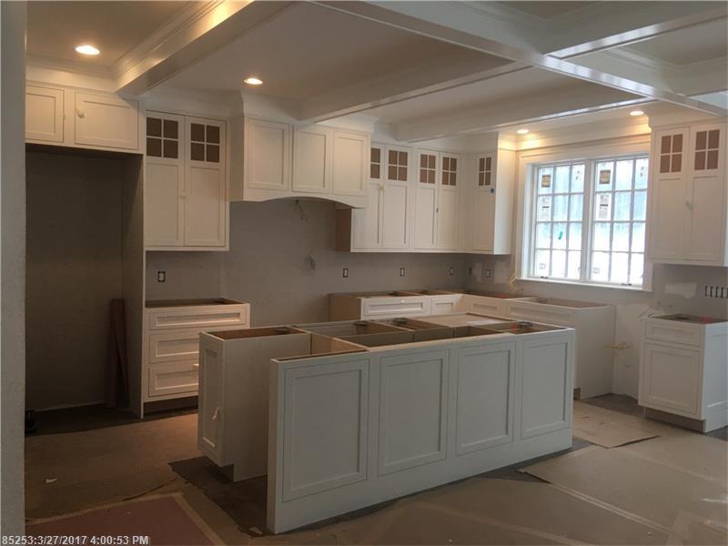 23 Reid LN, Kennebunkport, ME 04046