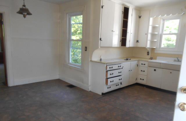 27 Elm StParsonsfield, ME, 04047York County
