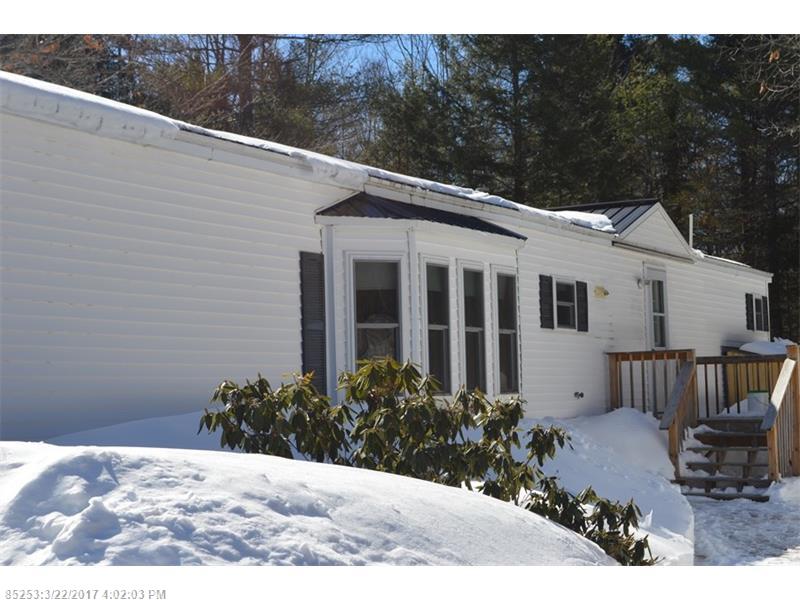 12 Spruce LN, Limington, ME 04049