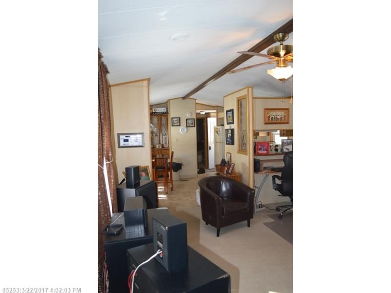 12 Spruce LN, Limington, ME 04049