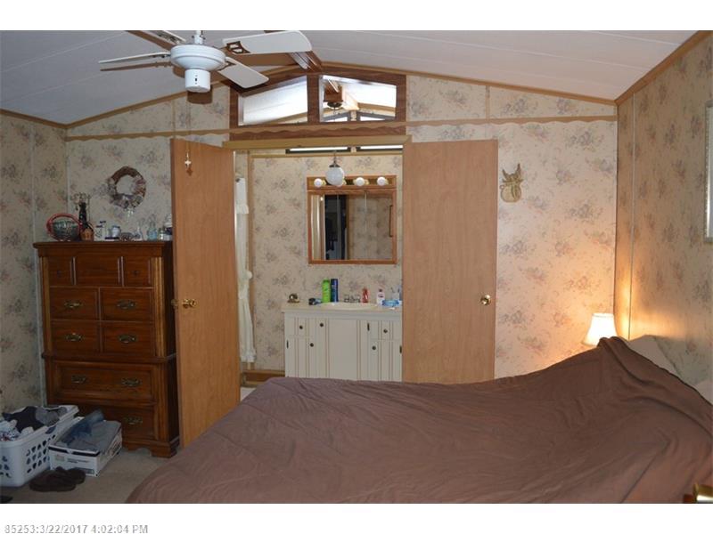 12 Spruce LN, Limington, ME 04049