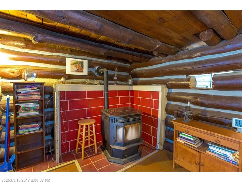 19 Manson WAY, Limington, ME 04049