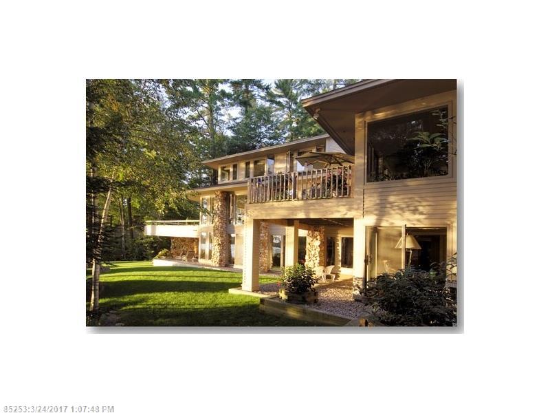 30 Woodland Shore DR, Naples, ME 04055