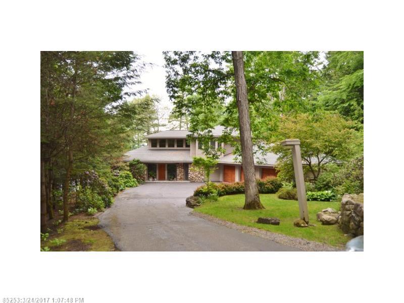 30 Woodland Shore DR, Naples, ME 04055