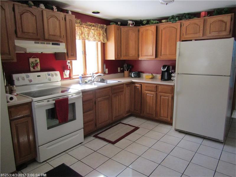 30 Old Portland RD, Waterboro, ME 04061