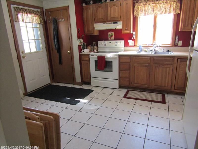 30 Old Portland RD, Waterboro, ME 04061