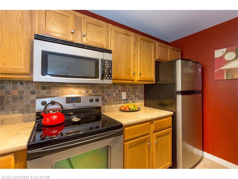 18 Smithwheel RD 65, Old Orchard Beach, ME 04064