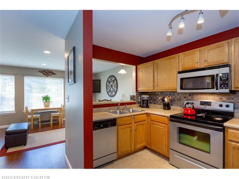 18 Smithwheel RD 65, Old Orchard Beach, ME 04064
