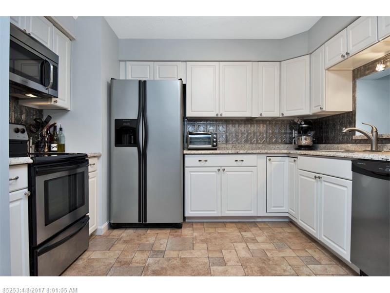 161 Saco AVE 103, Old Orchard Beach, ME 04064
