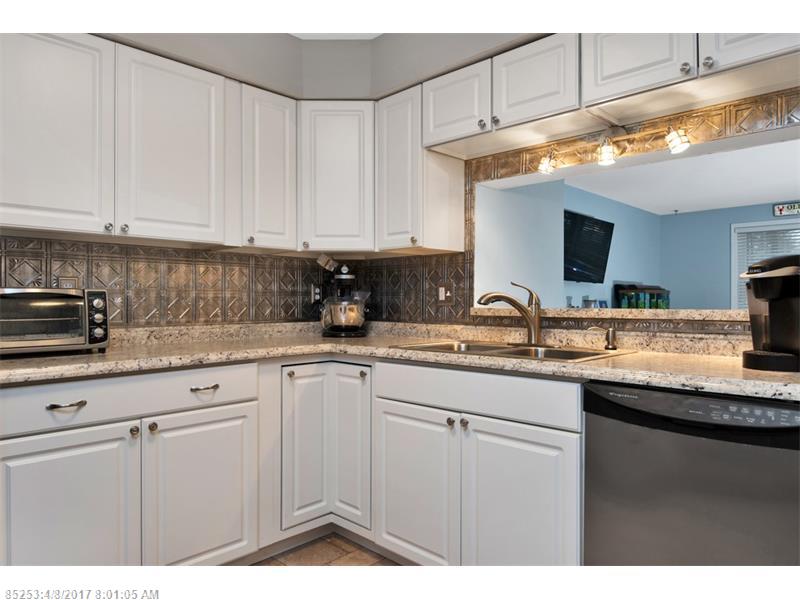 161 Saco AVE 103, Old Orchard Beach, ME 04064