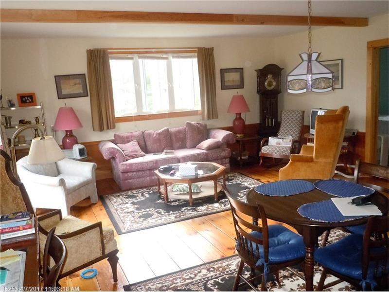 552 Ossipee TRL, Porter, ME 04068