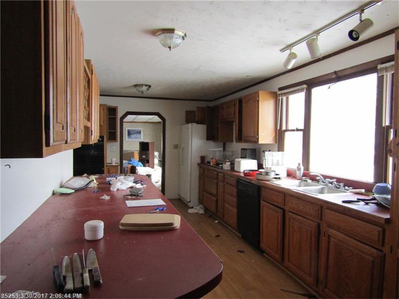 438 Elmwood RD, Pownal, ME 04069