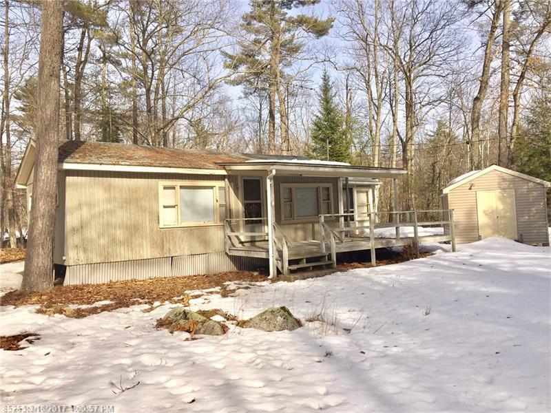 18 Shore Road, Raymond, ME 04071