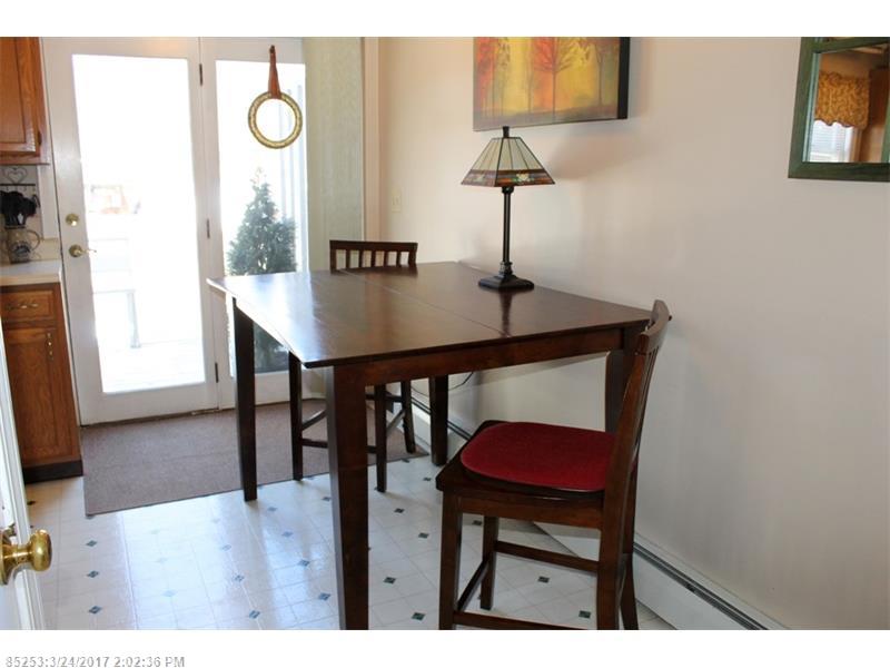 8 Park ST 1, Saco, ME 04072