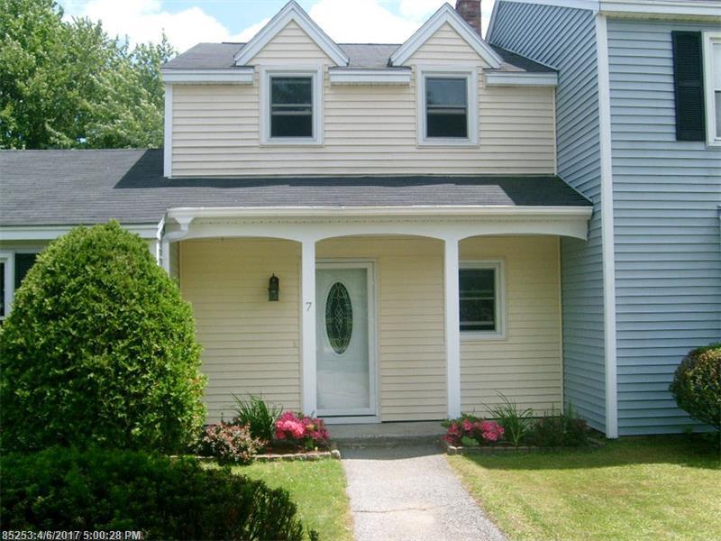 1 Village Green DR 7, Saco, ME 04072