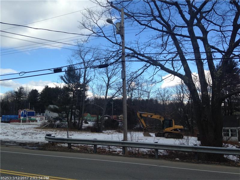 64 Ocean Park RD, Saco, ME 04072