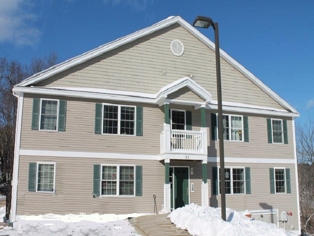 11a Meadowview DrSanford, ME, 04073York County