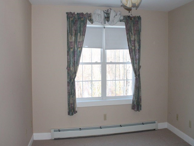 11a Meadowview DrSanford, ME, 04073York County