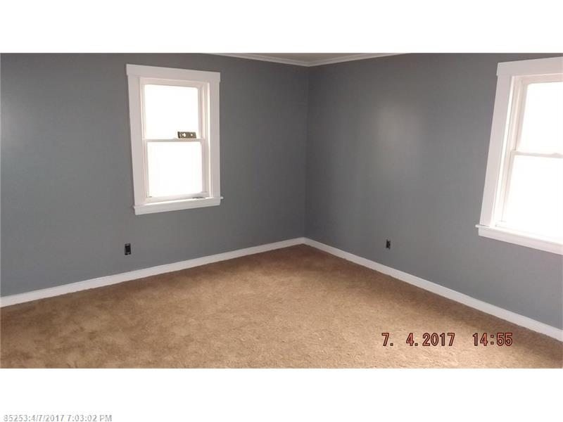 42 Middle ST, Sanford, ME 04073