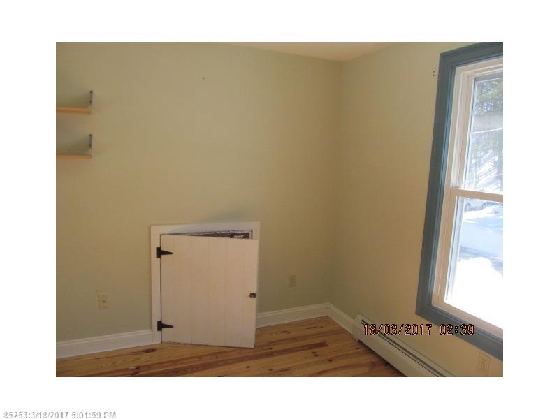 18 Glen ST, Sanford, ME 04073