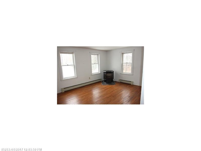 20 Grandview AVE, Sanford, ME 04073