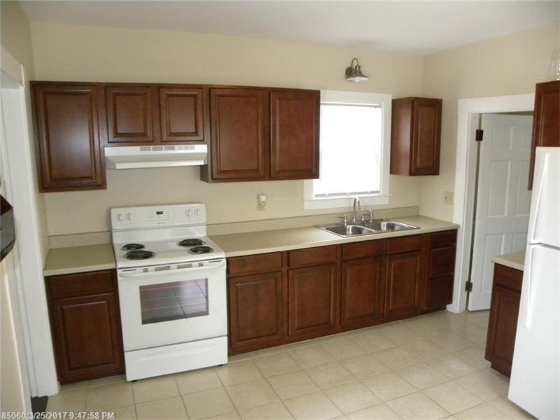 16 Prescott ST, Sanford, ME 04073