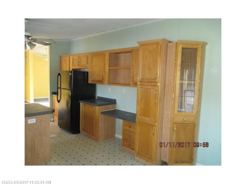 20 Danielle DR, Topsham, ME 04086