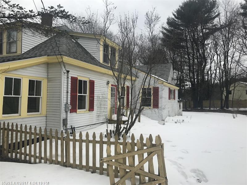90 Middlesex RD, Topsham, ME 04086