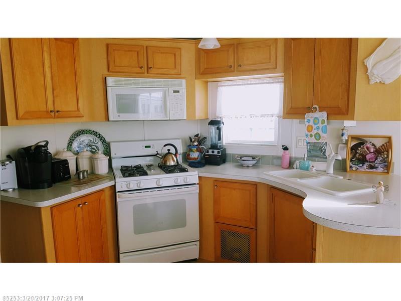 9 Bourne AVE C9 & C8, Wells, ME 04090