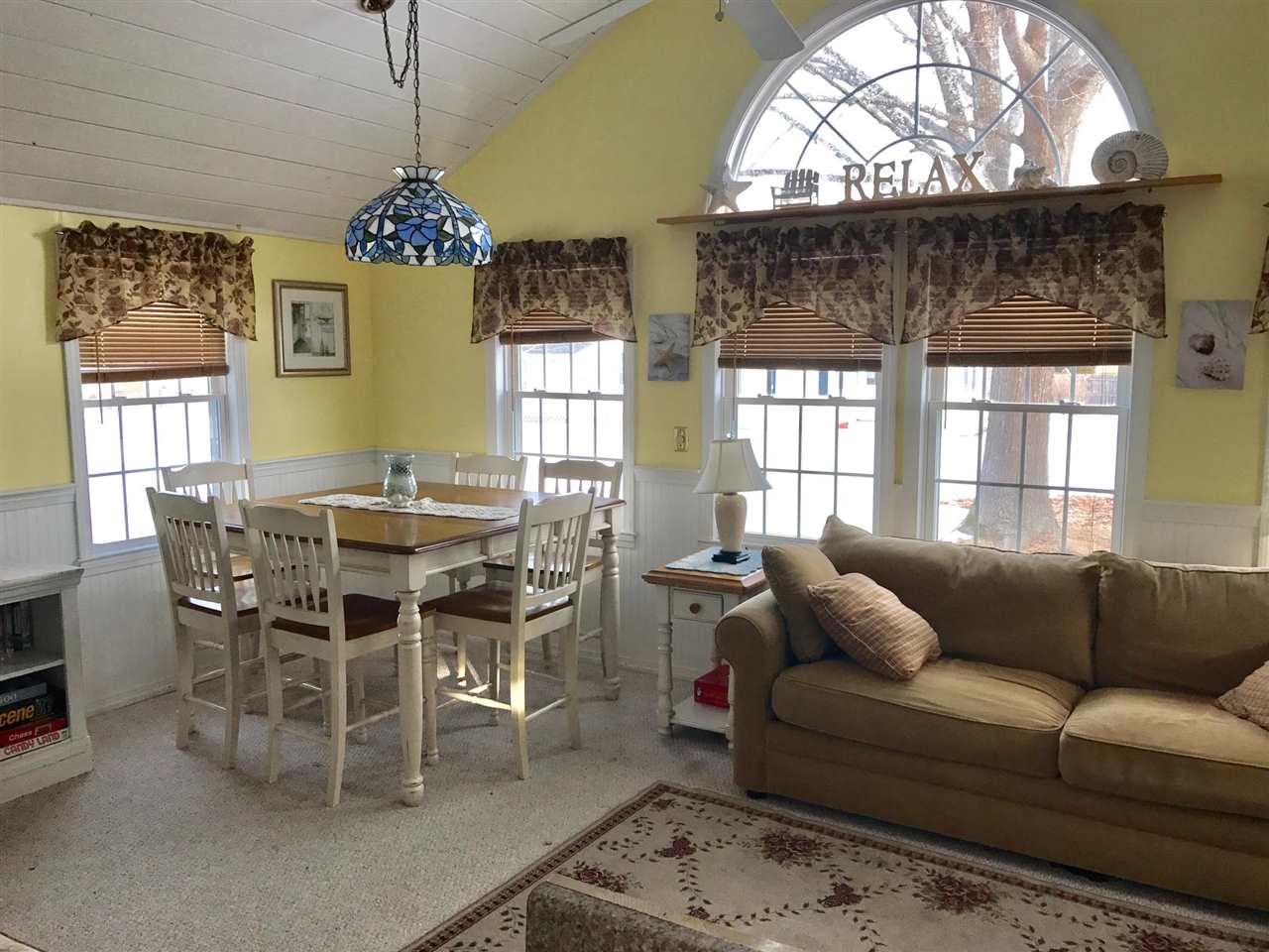 76 Post Road, Wells, ME 04090